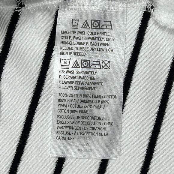 Striped Minimalist Soft Basic V-Neck Tee Isaac Mizrahi Women's Black White XS - Picture 5 of 6